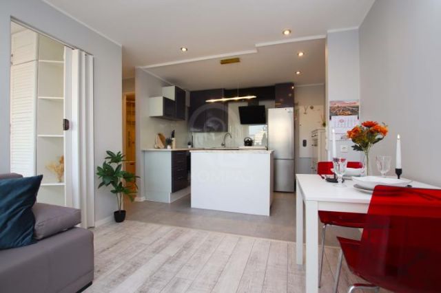 Mieszkanie 2-pokojowe Wrocław, ul. Gajowicka. Zdjęcie 4