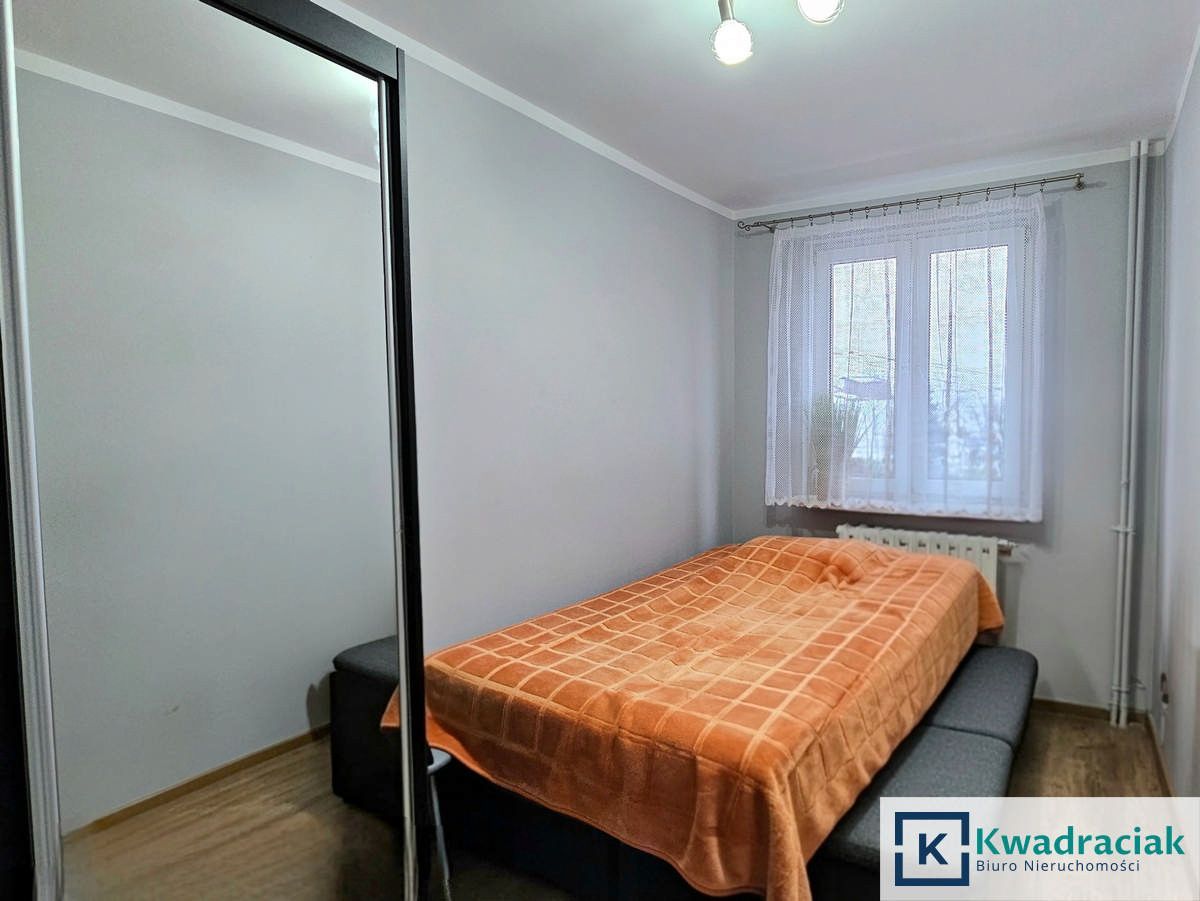 Mieszkanie 3-pokojowe Baligród, ul. Kazimierza Wielkiego. Zdjęcie 4