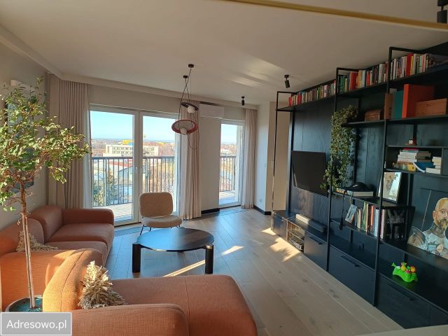 Mieszkanie 4-pokojowe Wrocław Różanka, ul. Młynarska. Zdjęcie 1