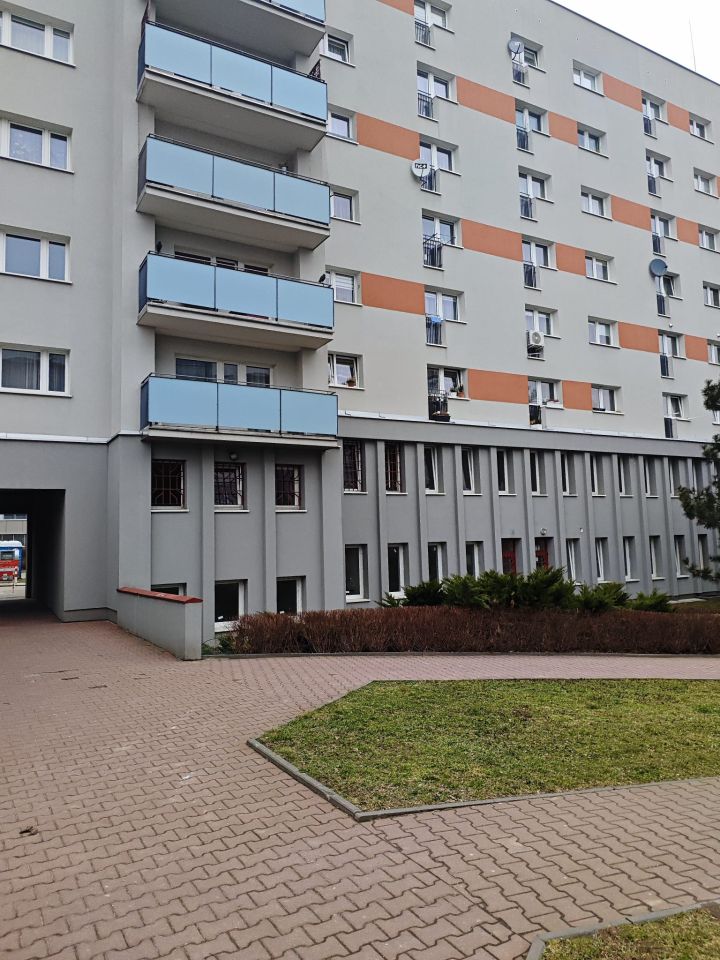 Mieszkanie 1-pokojowe Kraków Mistrzejowice, os. Bohaterów Września. Zdjęcie 1