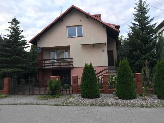 dom wolnostojący, 5 pokoi Garwolin, ul. Marka Hłaski. Zdjęcie 1