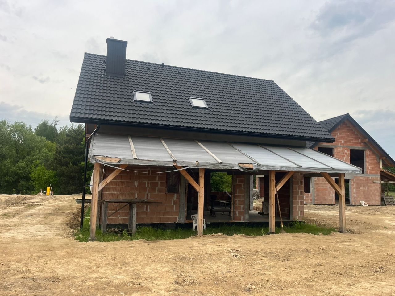 dom wolnostojący, 9 pokoi Brzegi