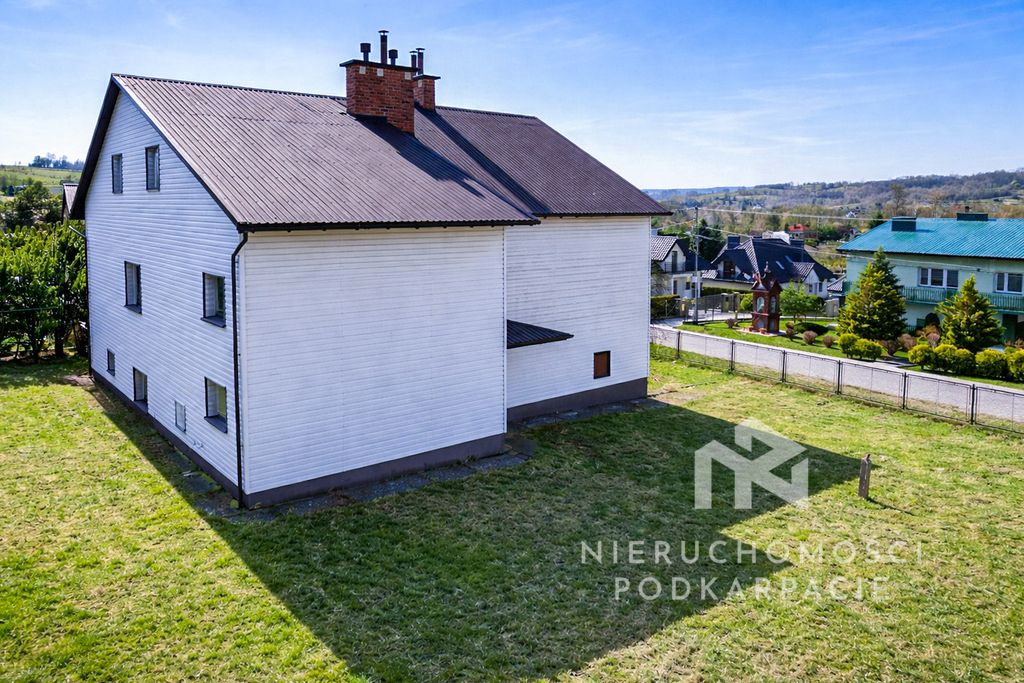 dom wolnostojący, 6 pokoi Borek Stary. Zdjęcie 3