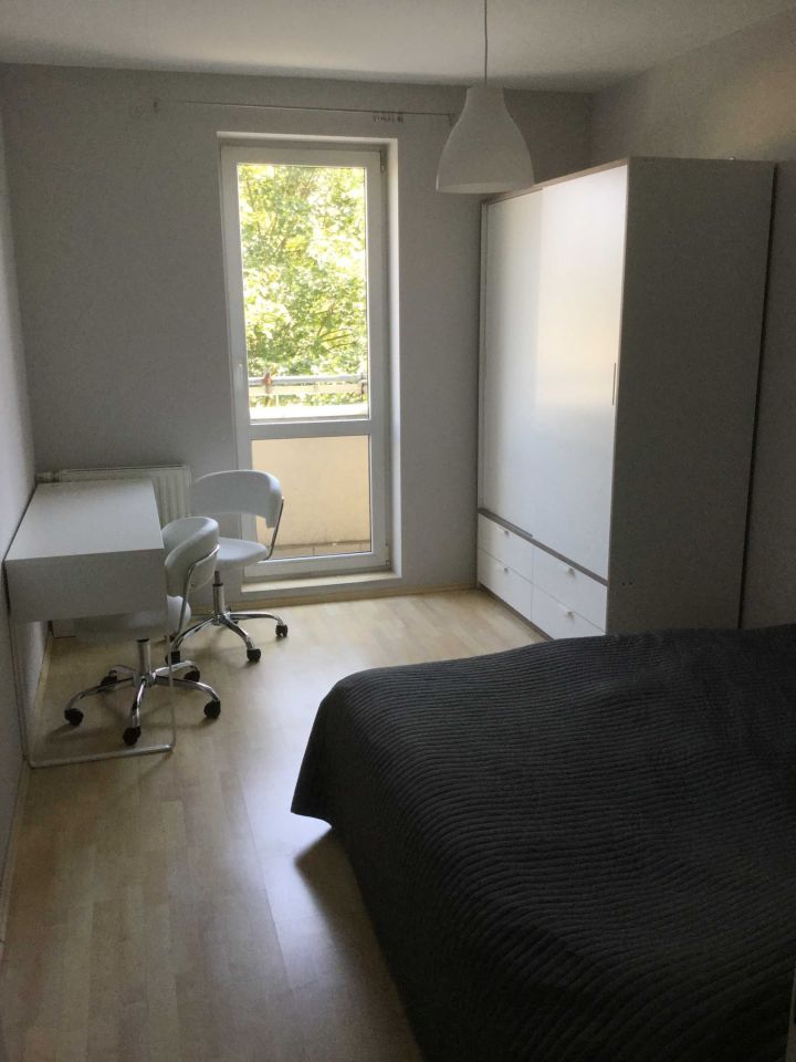 Mieszkanie 3-pokojowe Poznań Wilda, ul. Zmartwychwstańców. Zdjęcie 2