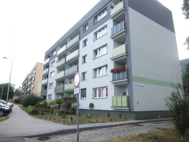 Mieszkanie 3-pokojowe Mikołów, os. Cypriana Kamila Norwida. Zdjęcie 1