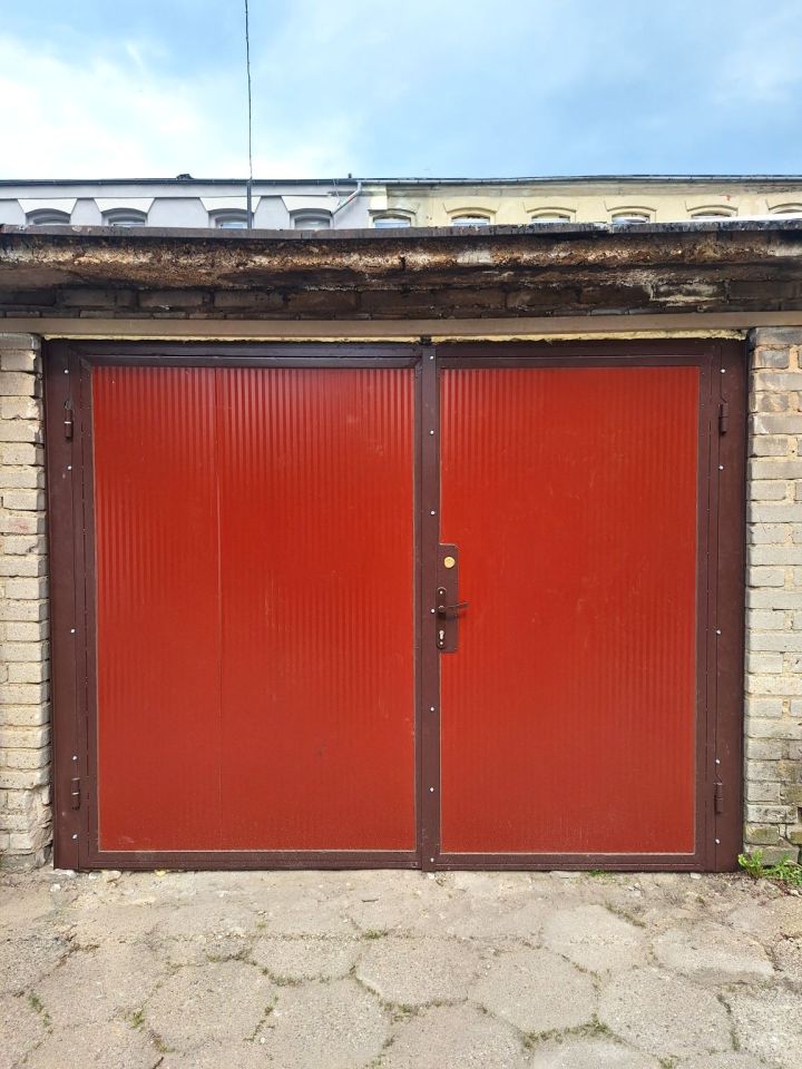 Garaż/miejsce parkingowe Zgierz, ul. gen. Henryka Dąbrowskiego. Zdjęcie 3