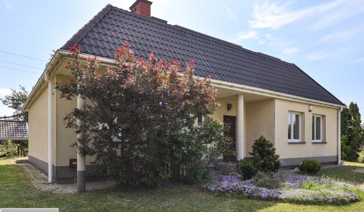 dom wolnostojący, 6 pokoi Walendów, ul. Nad Utratą