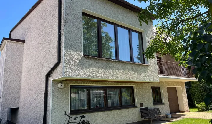dom wolnostojący, 5 pokoi Tarnobrzeg, ul. Topolowa