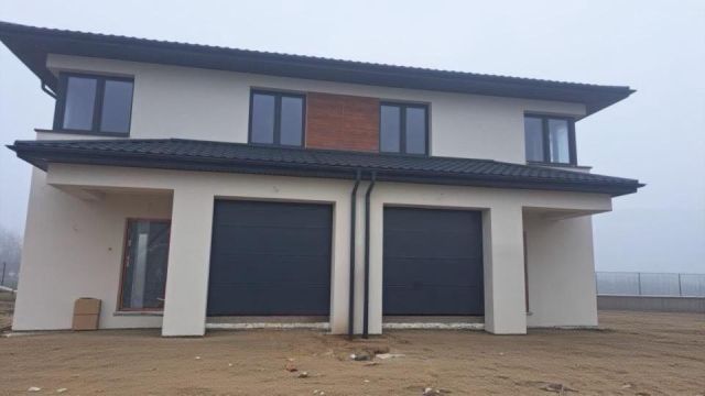 bliźniak, 4 pokoje Turka. Zdjęcie 1