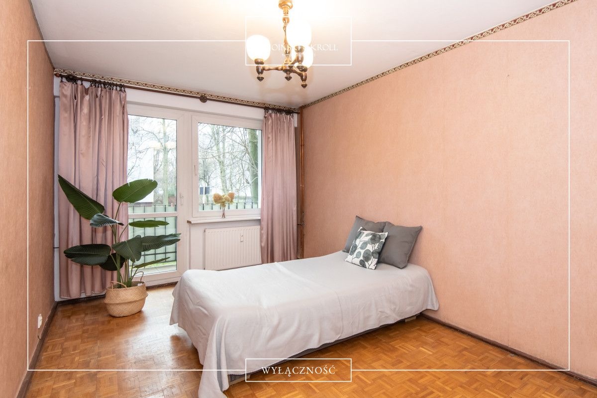 Mieszkanie 4-pokojowe Poznań Rataje, os. Armii Krajowej. Zdjęcie 2