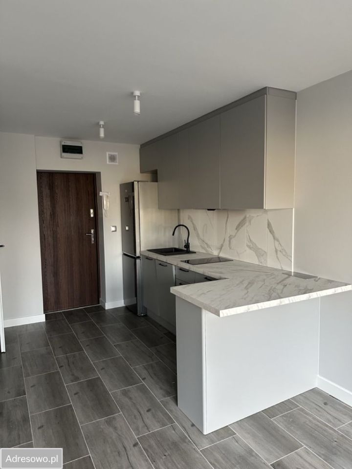 Mieszkanie 1-pokojowe Warszawa Żoliborz, ul. ks. Jerzego Popiełuszki. Zdjęcie 2