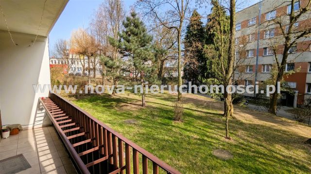 Mieszkanie 3-pokojowe Wodzisław Śląski, os. XXX-lecia PRL. Zdjęcie 15