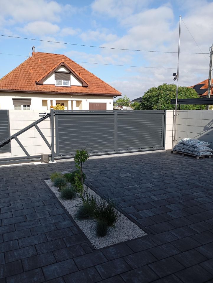 dom wolnostojący, 4 pokoje Wólka Kosowska, ul. Arbuzowa. Zdjęcie 2