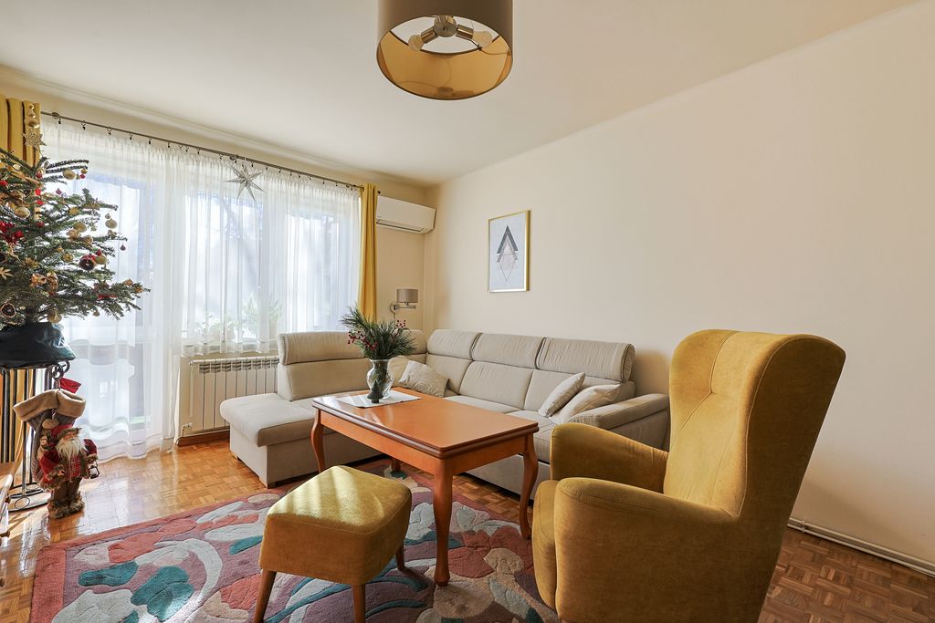 Mieszkanie 2-pokojowe Krosno, ul. Kolejowa