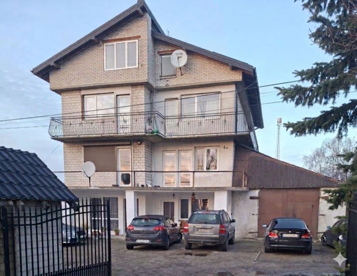 dom wolnostojący, 8 pokoi Nowy Adamów. Zdjęcie 1