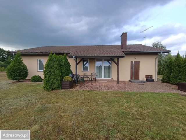 dom wolnostojący, 4 pokoje Gardzko. Zdjęcie 1