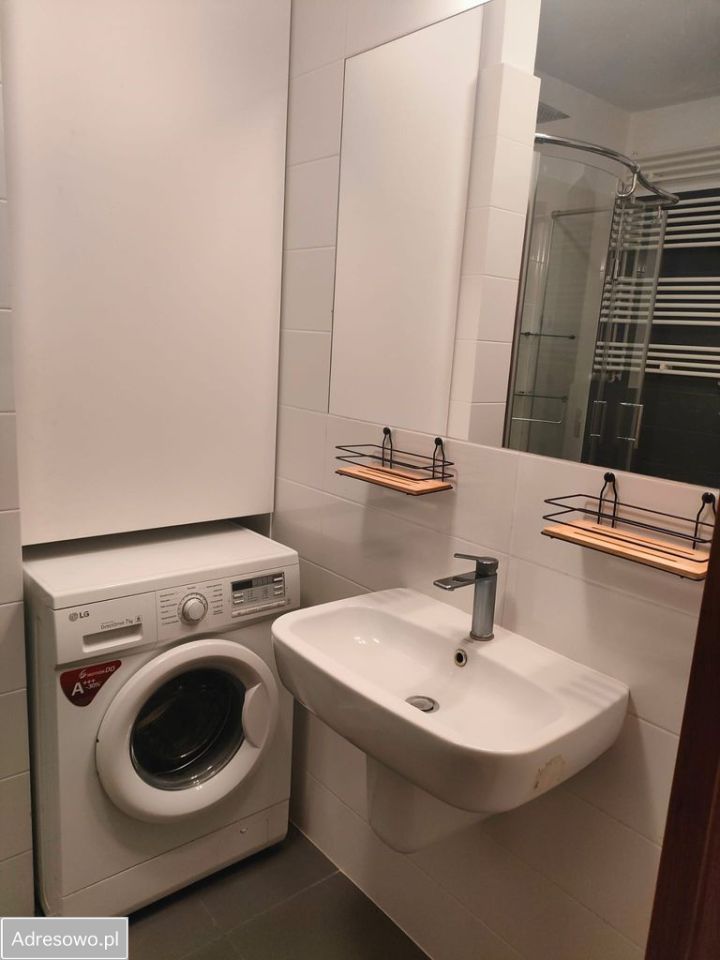 Mieszkanie 4-pokojowe Warszawa Nowodwory, ul. Mariana Wyrzykowskiego. Zdjęcie 3