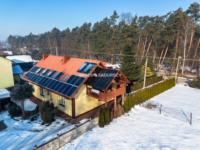 dom wolnostojący, 10 pokoi Brzezie. Zdjęcie 4