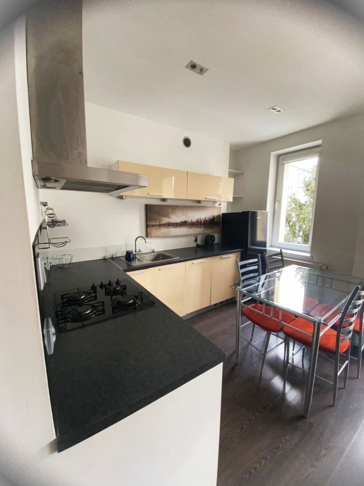 Mieszkanie 2-pokojowe Katowice Śródmieście, ul. ks. bp. Arkadiusza Lisieckiego. Zdjęcie 1