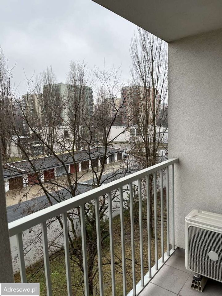 Mieszkanie 2-pokojowe Kraków Czyżyny, os. 2 Pułku Lotniczego. Zdjęcie 5