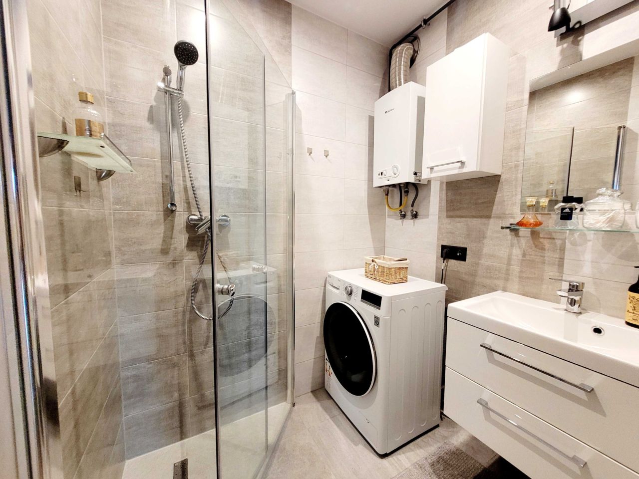 Mieszkanie 3-pokojowe Siemianowice Śląskie Centrum, ul. Ryszarda Gansińca. Zdjęcie 2