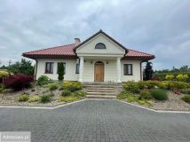 dom wolnostojący, 3 pokoje Krasne