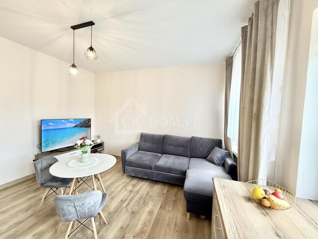 Mieszkanie 3-pokojowe Kielce Białogon. Zdjęcie 1