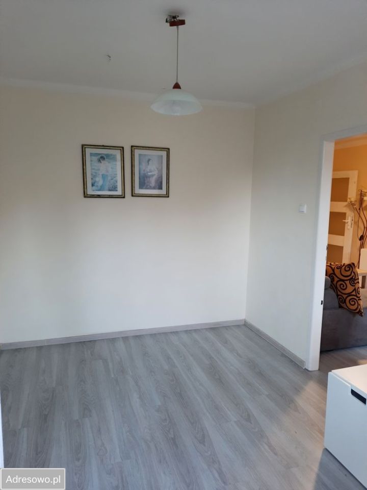 Mieszkanie 3-pokojowe Zielona Góra Centrum, ul. Władysława IV. Zdjęcie 8