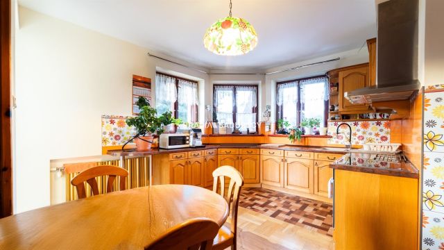 dom wolnostojący, 8 pokoi Kopaliny. Zdjęcie 3