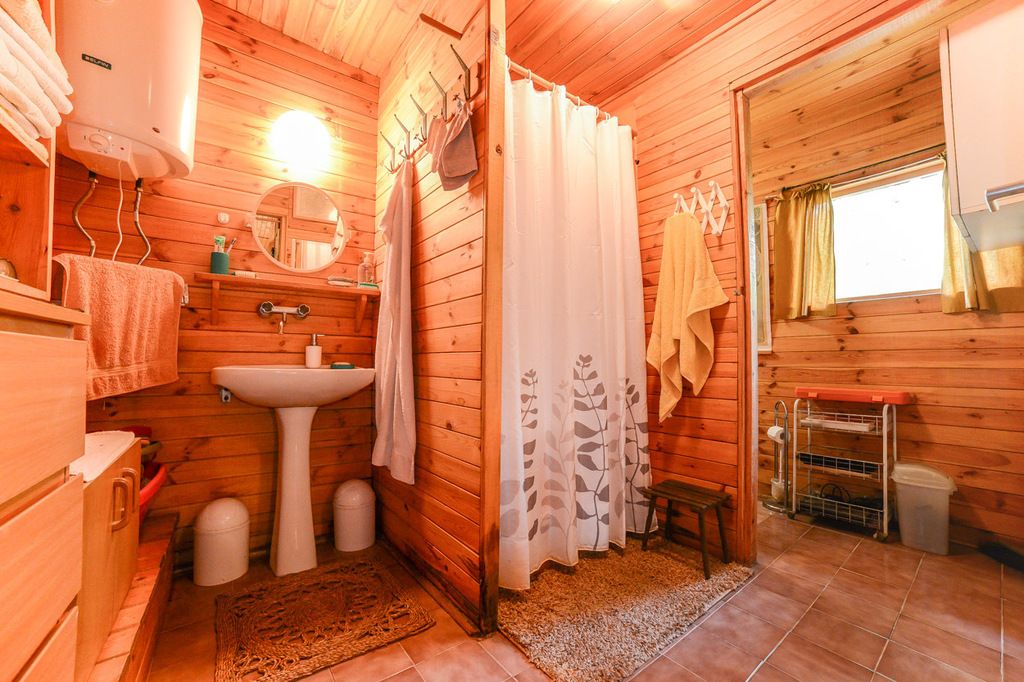 dom wolnostojący, 6 pokoi Poddębie, ul. Sosnowa. Zdjęcie 42