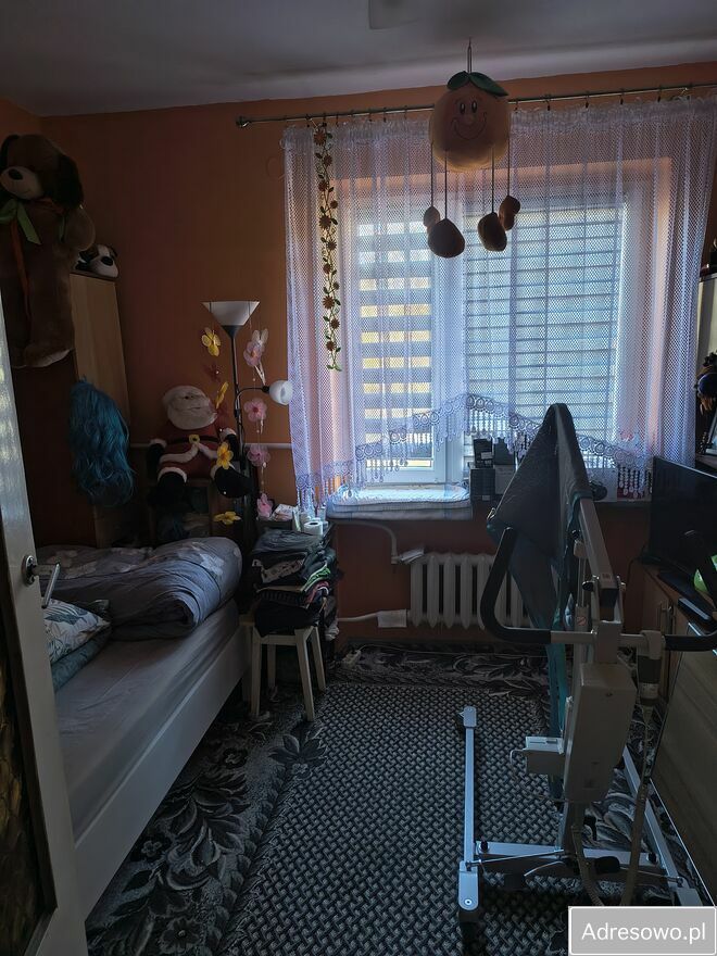 Mieszkanie 3-pokojowe Żary. Zdjęcie 7