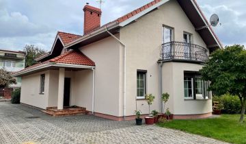 dom wolnostojący, 5 pokoi Częstochowa Lisiniec, ul. Kaszubska
