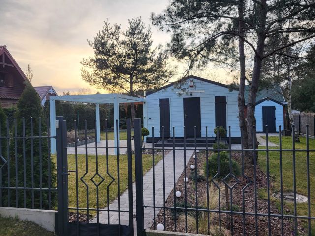 dom letniskowy Kamionki Małe, ul. Kajakowa. Zdjęcie 1