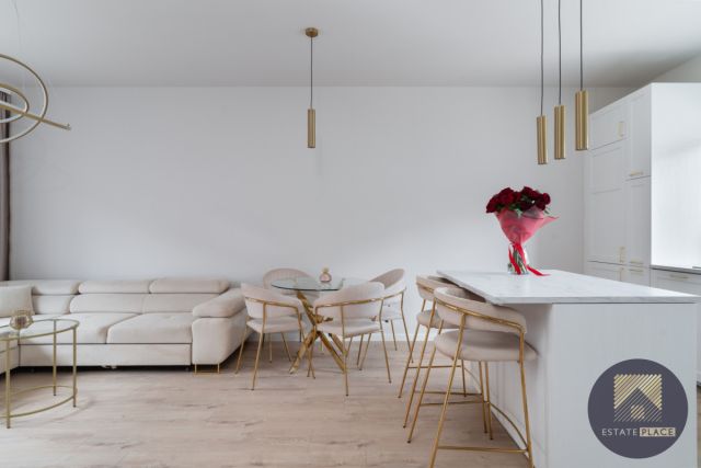 Mieszkanie 5-pokojowe Marki, ul. Zygmunta Krasińskiego. Zdjęcie 1