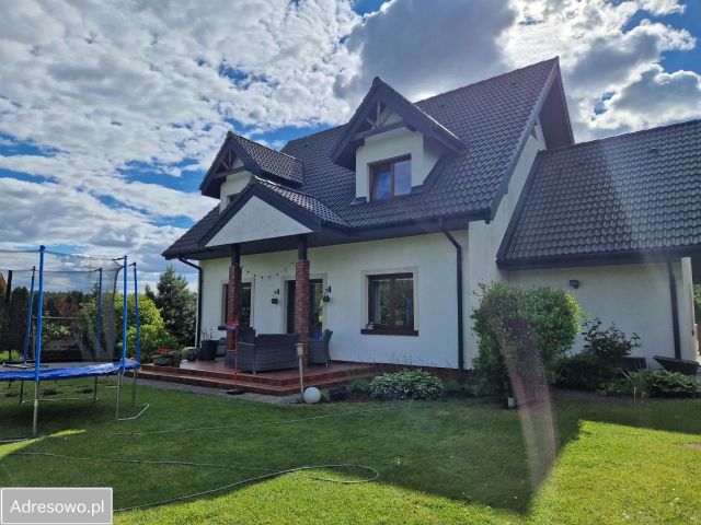dom wolnostojący, 4 pokoje Kieźliny. Zdjęcie 1
