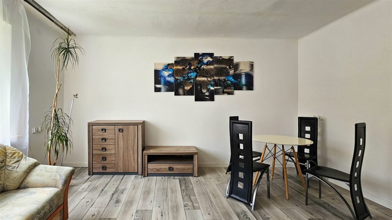 Mieszkanie 2-pokojowe Szeroki Bór Piski. Zdjęcie 5