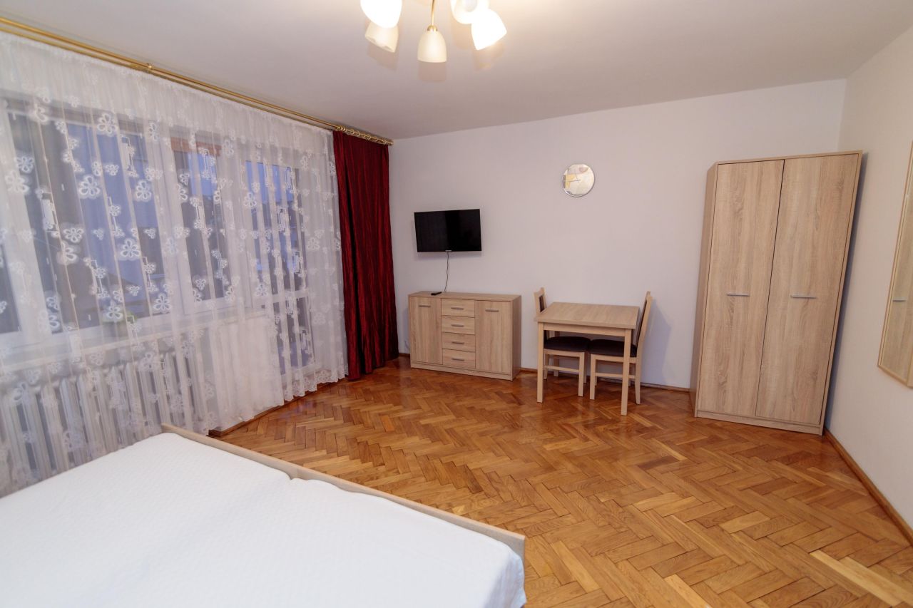 dom wolnostojący, 10 pokoi Polanica-Zdrój Sokołówka, ul. Bolesława Prusa. Zdjęcie 16