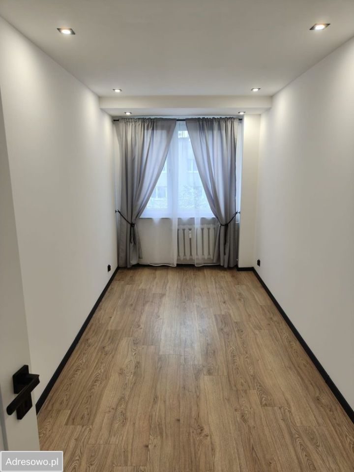 Mieszkanie 3-pokojowe Dzierżoniów, os. Różane. Zdjęcie 12