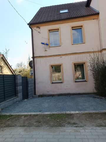 Mieszkanie 3-pokojowe Ząbkowice Śląskie. Zdjęcie 1