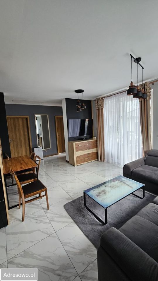 Mieszkanie 3-pokojowe Czechowice-Dziedzice. Zdjęcie 3