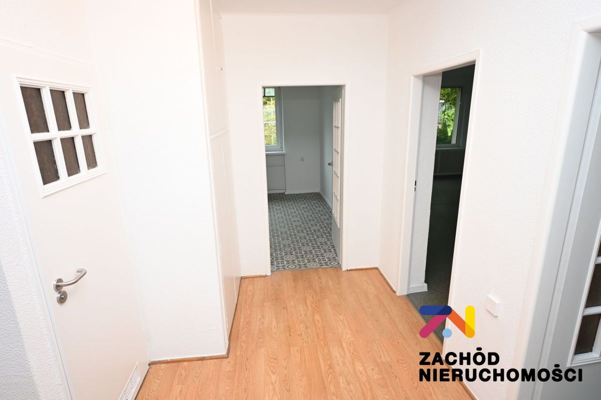 dom wolnostojący, 6 pokoi Zielona Góra. Zdjęcie 11