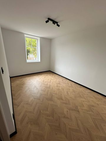 Mieszkanie 3-pokojowe Niemodlin, ul. Kilińskiego. Zdjęcie 1