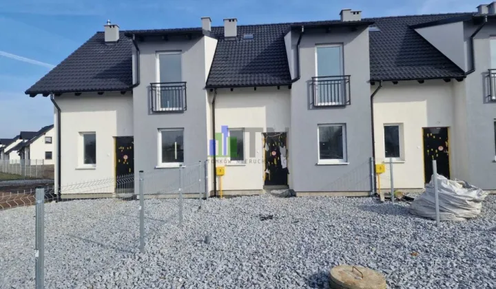 dom szeregowy, 4 pokoje Nadolice Wielkie