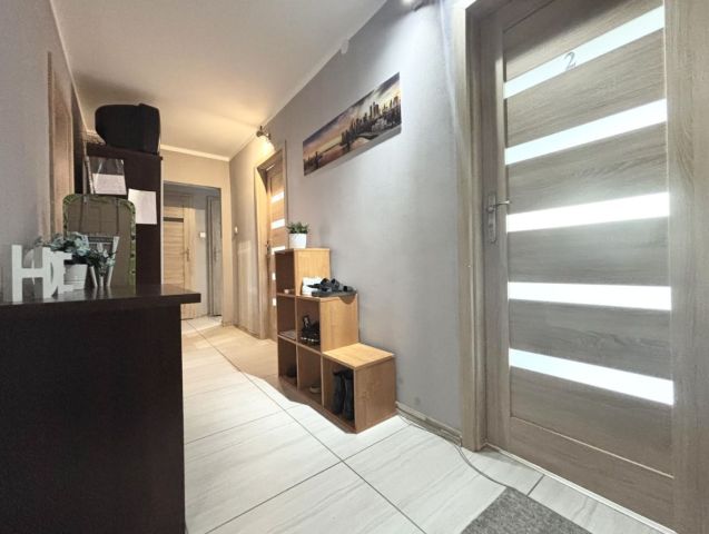 Mieszkanie 6-pokojowe Białystok Piaski, ul. Jerzego Waszyngtona. Zdjęcie 3