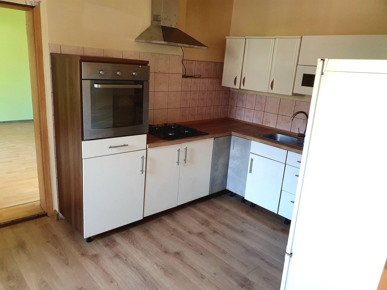 dom wolnostojący, 5 pokoi Starachowice Lubianki, Południowa. Zdjęcie 4
