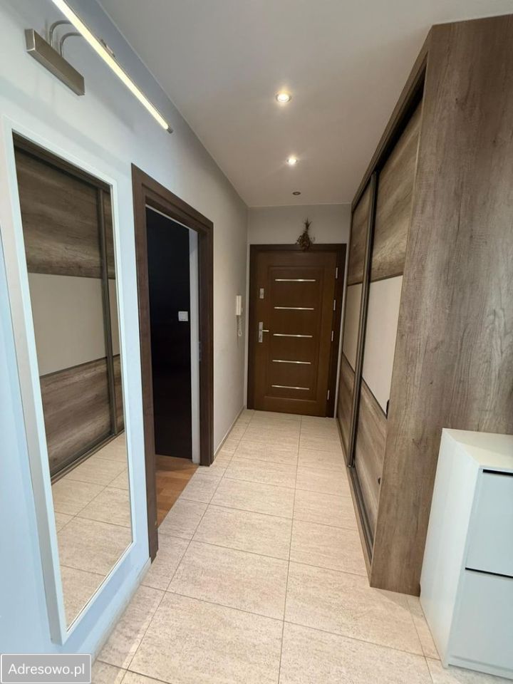 Mieszkanie 3-pokojowe Latchorzew. Zdjęcie 5