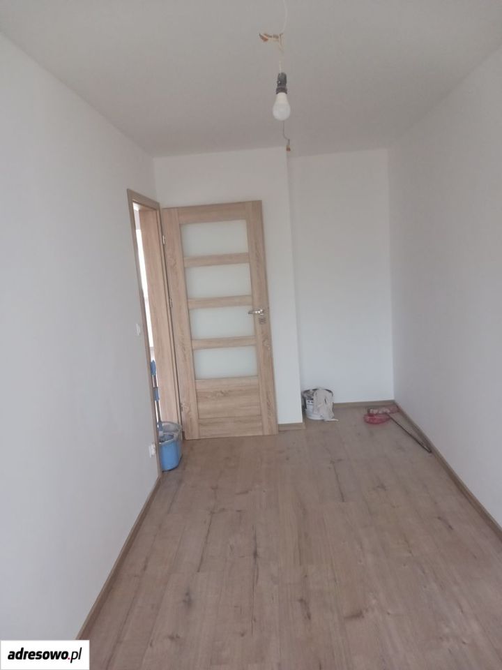 Mieszkanie 3-pokojowe Oława, pl. marsz. Józefa Piłsudskiego. Zdjęcie 8