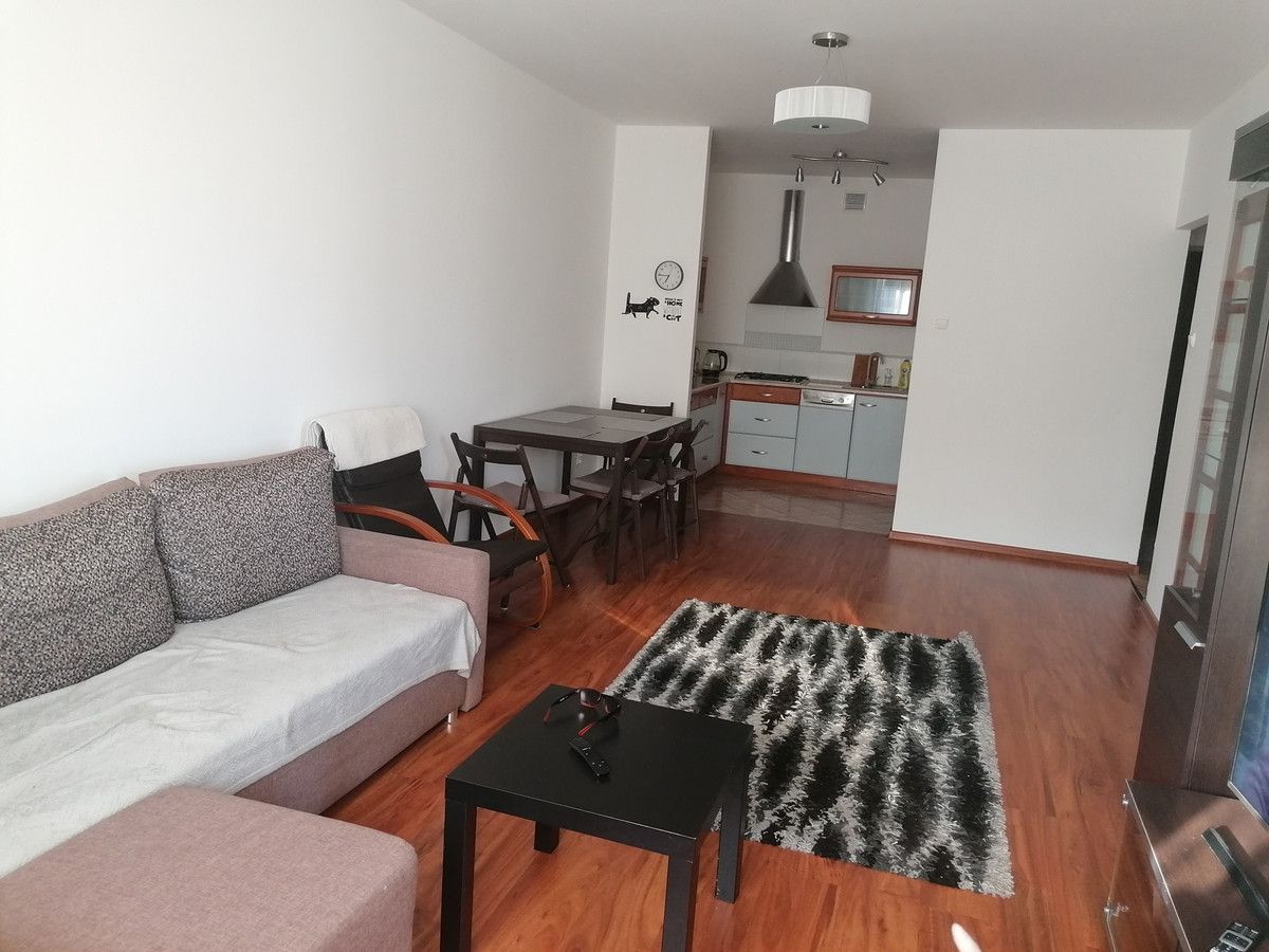 Mieszkanie 3-pokojowe Marki