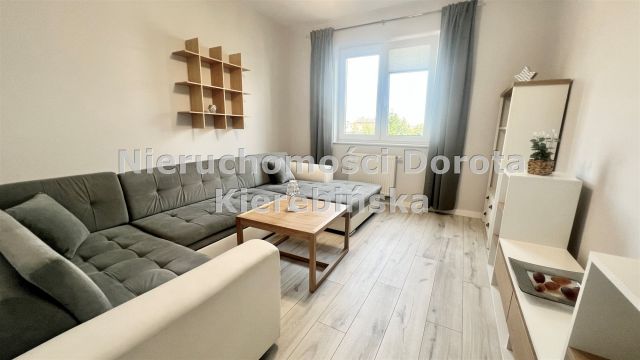 Mieszkanie 3-pokojowe Tomaszów Mazowiecki, ul. Rolna. Zdjęcie 3