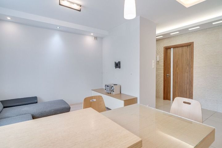 Mieszkanie 3-pokojowe Warszawa Sielce, ul. Jurija Gagarina. Zdjęcie 9